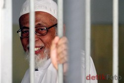 Hakim Kasus Baasyir Bantah Terima SMS Ancaman