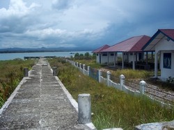 Pelesir ke Nias Barat (3): Gerakkan Ekonomi Sirombu