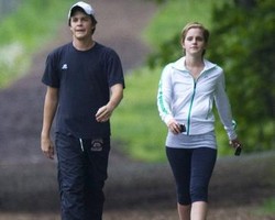 Emma Watson Dikencani Bintang Jennifers Body