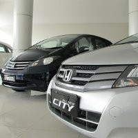 Penjualan Mobil Honda di Daerah Turun 30 Persen