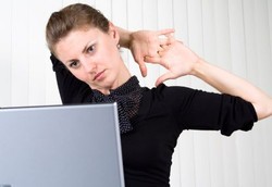 Olahraga yang Bisa Dilakukan di Meja Kantor