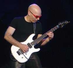 Konser Joe Satriani di Jakarta 13 Juli Ditunda