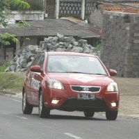 Kenapa KIA Pride Ngelitik Ketika Digeber di Atas 100 Km/Jam?