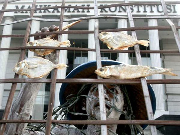 Jemur Ikan Asin di MK Jemur Ikan Asin di MK