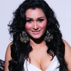 Rita Hasan, Si Cantik Antagonis