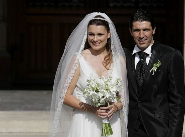Buffon Resmi Suami Seredova