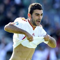 Adrian Lopez Unjuk Gigi Lewat Matador Muda 