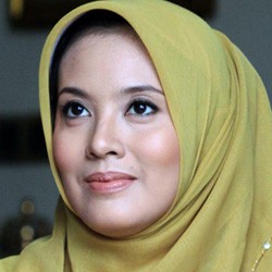 Elma Theana Sayangkan Artis Baru yang Hanya Jual Kemolekan