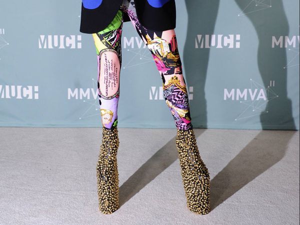 Sepatu Unik Lady Gaga