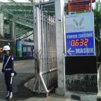 Mulai Hari Ini Parkir di Pinggir Jl Gadjah Mada-Hayam Wuruk Akan Digembok 