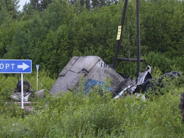 RussAir Jatuh, 44 Orang Tewas