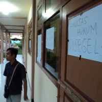 Kampus Unija Disegel, Perkuliahan Fakultas Hukum Dihentikan