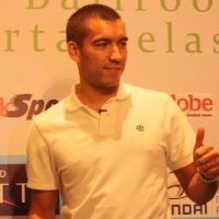 Gio Suka Sate dan Gado-gado