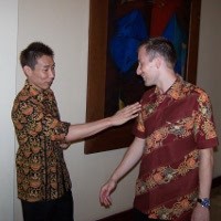 Ketika Lee Chong Wei & Peter Gade Berbatik