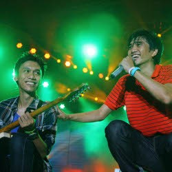 Kehangatan Konser Sheila on 7 di PRJ