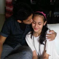 Pevita Pearce Mesra dengan Cicit Cendana