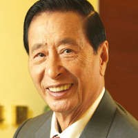 Cucu ke-6 Lahir, Konglomerat Bagi-bagi Bonus Rp 18 Miliar ke Karyawan