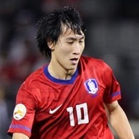 Lagi, Pesepakbola Asia Main di Premier League