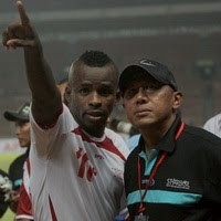 RD Sanjung Van Bronckhorst