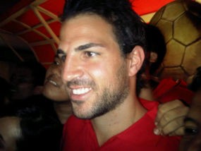Fabregas Senang Punya Fans Indonesia