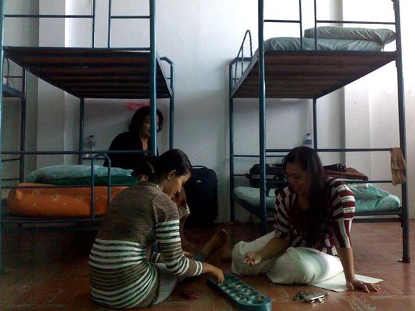 Melongok Tempat Penampungan Calon TKI
