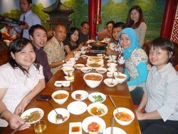 Serunya Makan Budae-Jjigge Plus Bulgogi di Istana