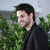 Fabregas Ingin Bantu Anak Indonesia Jadi Pemain Dunia