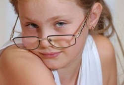 Anak Kota Banyak Bermata Minus Karena Jarang Keluar Rumah