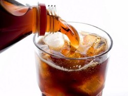 Minuman Bersoda Picu Serangan Jantung?