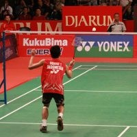 Taufik Menangi Duel Ketat Lawan Bao Chunlai
