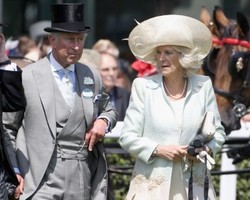 Pangeran Charles & Camilla Cerai?