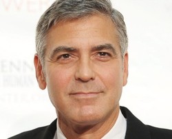 Psst, George Clooney Kini Single Lagi!