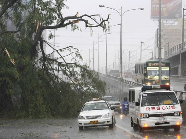Tornado Mini Terjang Filipina