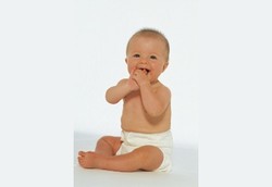 Tanda-tanda Bayi Mau Tumbuh Gigi