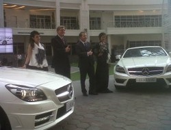 Mercy Luncurkan 2 Mobil Sport CLS dan SLK Class