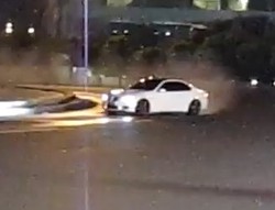 Rifat Sungkar Ngedrift di Bundaran HI