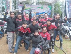 Yamaha Byson Club Bandung Goes To Baksos