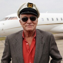 Hugh Hefner Sudah Pamer Pacar Baru