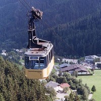 Naik Kereta Gantung, Pasteur - Mal PvJ Hanya 12 Menit