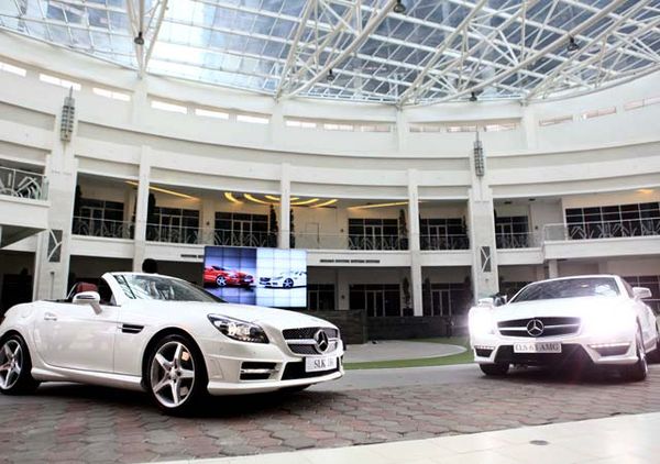 Mercy Luncurkan CLS dan SLK