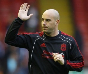 Reina Tepis Rumor Terkait Atletico