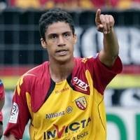 Madrid Resmi Miliki Varane