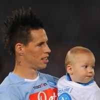 Butuh Dana Besar untuk Menebus Hamsik