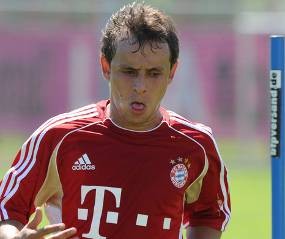 Ke Bayern, Rafinha Minta Nasihat Elber