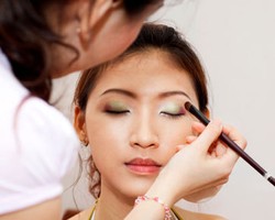 Cara Mudah untuk Makeover Penampilan