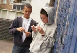 Pecandu Narkoba Banyak Berawal dari Kecanduan Rokok