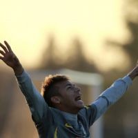 Neymar Masih Ditahan Santos