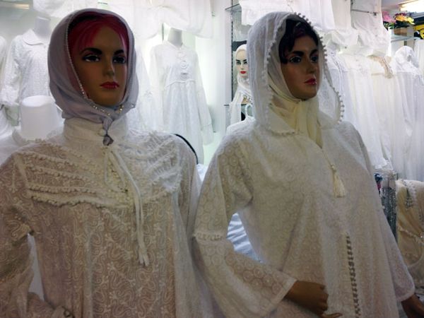 Kerudung Malaysia Jajah Tanah Abang