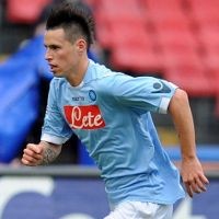 Napoli Lebih Ingin Jual Hamsik ke Inter