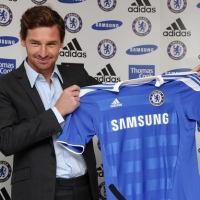 Cech: Villas-Boas Bisa Seperti Fergie